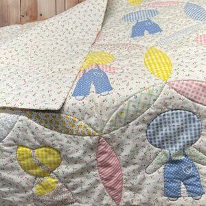 Vintage Handmade Sunbonnet Sue & Overall Sam Crib Quilt